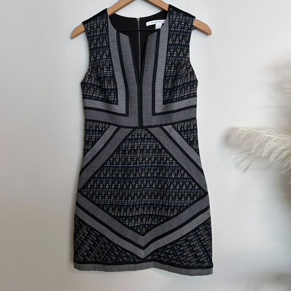 Diane Von Furstenberg Geometric Jacquard Print Sheath Dress